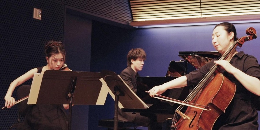 Violinist Shiqi Luo, Pianist Yunqing Huang, and Cellist Qianci Liu