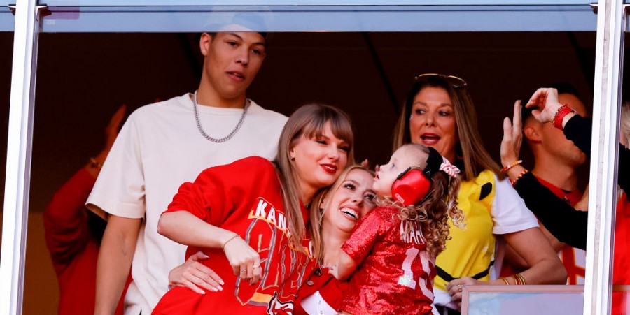 Taylor Swift Attends Another NFL Game to Watch Travis Kelce: Singer Entering Her WAG  Era?