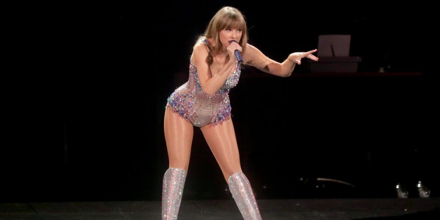 Taylor Swift Breaks Christian Louboutin Heels During ‘The Eras’ Tour: WATCH