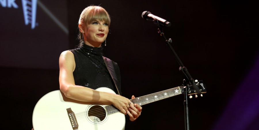 Taylor Swift Net Worth 2023: Hitmaker Is Now A Billionaire [DETAILS]