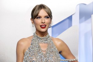 Taylor Swift Should Not Be Blamed for Travis Kelce & Kansas City Chiefs' Losses, Ex-NFL Star Says
