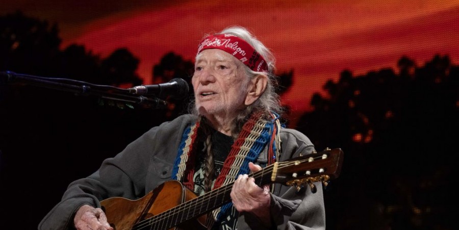 Willie Nelson Still Grapples With Son's Death Decades Later: 'We Didn't Have to Talk About It'