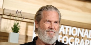 Jeff Bridges Cancer Battle Update: 'Iron Man' Star Wants To Tour With His Band After Health Issue
