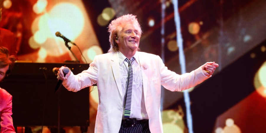 Is Rod Stewart Okay? Music Icon Sparks Health Concerns After Recent Outing