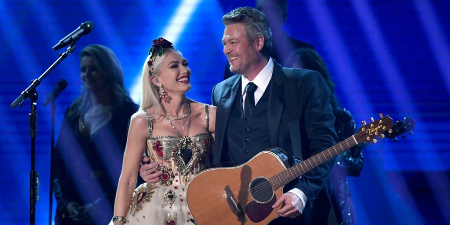 Blake Shelton Branded a Hypocrite for Immediately Breaking His New Year's Resolution