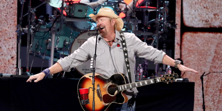 Toby Keith's Final Instagram Post Shows Country Star's Positivity Amid Stomach Cancer Battle
