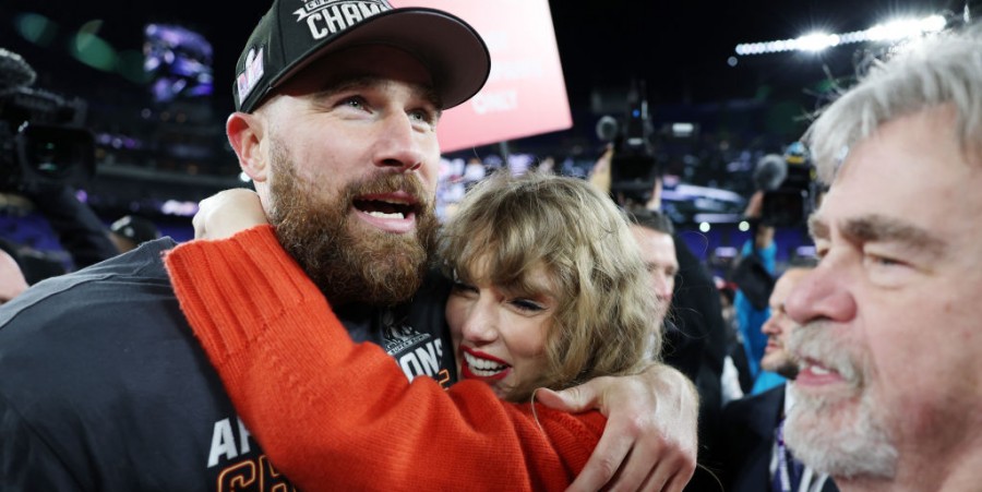 Taylor Swift's Family Gives Travis Kelce Their Stamp of Security Approval