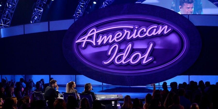 'American Idol' Alum Alex Miller Survives Fatal Tour Bus Accident: REPORT