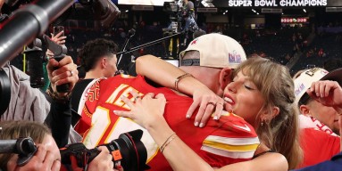 Taylor Swift's FIRST Impression of Travis Kelce on 'SNL' Before They Met: 'This guy seems funny!'