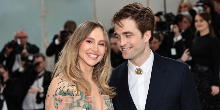 Suki Waterhouse in a Race to Marry Robert Pattinson Before Baby Arrives: Source