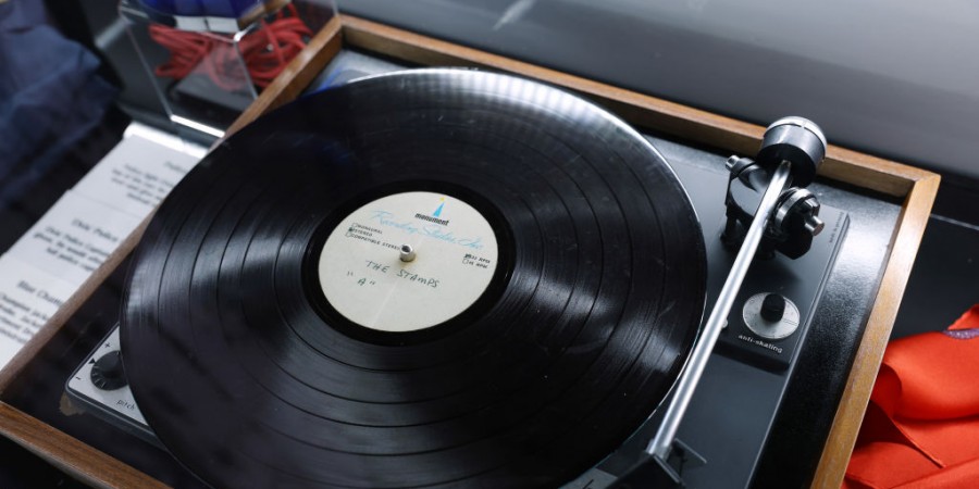 Record Player Image