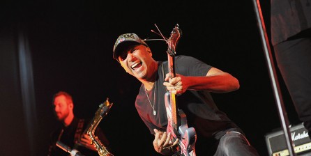 Tom Morello performs at 106.7 KROQ Almost Acoustic Christmas 2016 