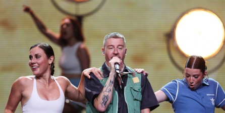 Macklemore performs on stage during the opening ceremony of the Invictus Games Düsseldorf 2023 at Merkur Spiel-Arena on September 09, 2023 in Duesseldorf, Germany. 
