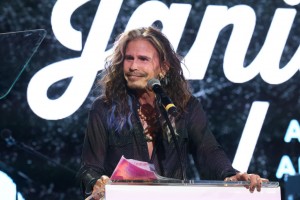 Steven Tyler Demands Accuser of Whopping Amount