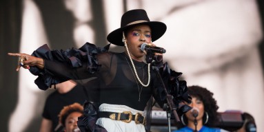 Lauryn Hill performs during the 2015 Glastonbury Festival